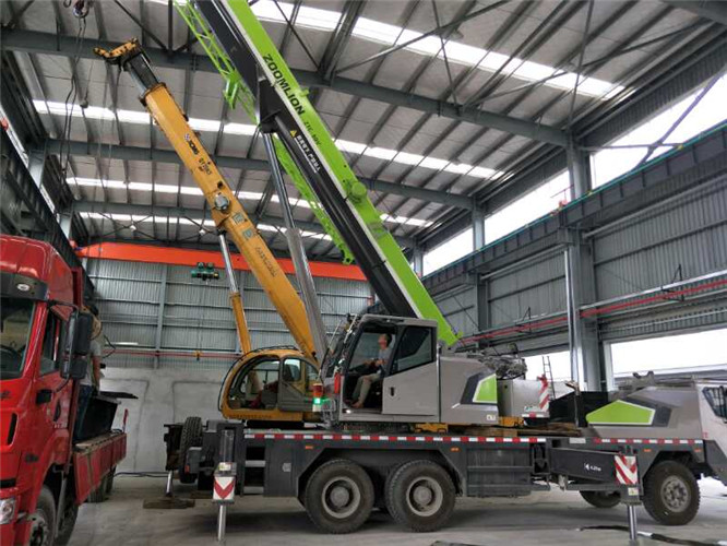 印江高空车出租需要注意哪些安全事项？